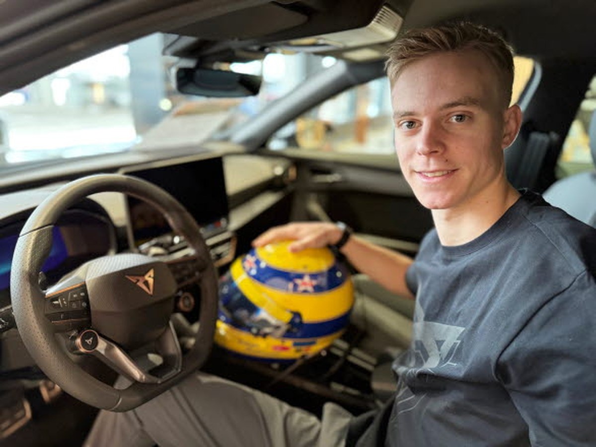 Viktor Andersson presenteras som CUPRA-förare i TCR Europe 2026